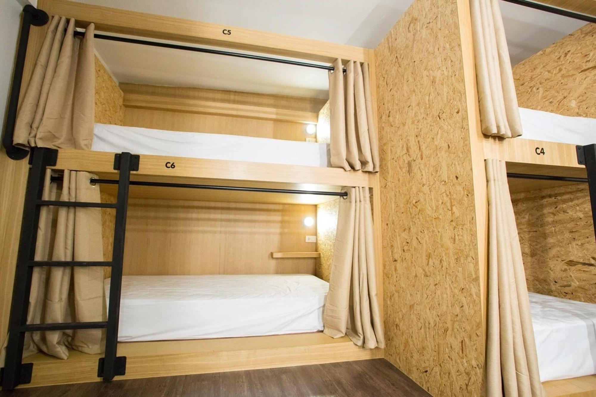 Vestique Hostel Чіангмай Екстер'єр фото