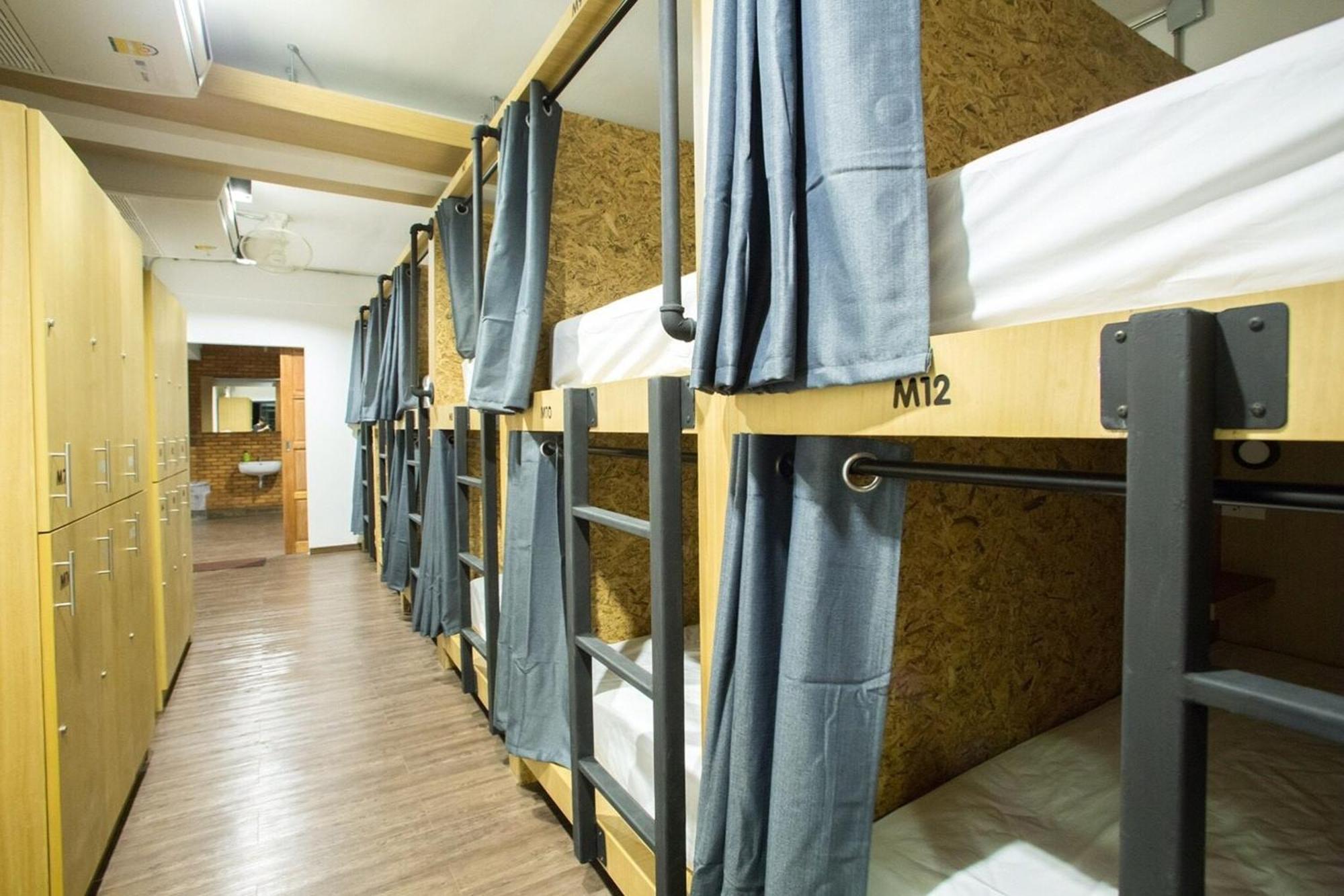 Vestique Hostel Чіангмай Екстер'єр фото