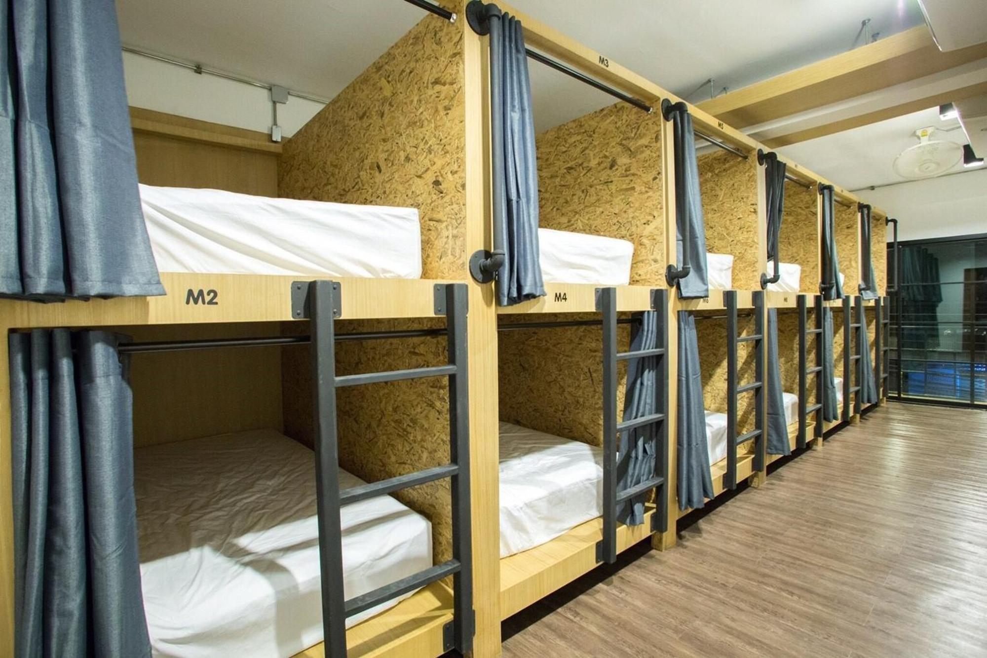 Vestique Hostel Чіангмай Екстер'єр фото