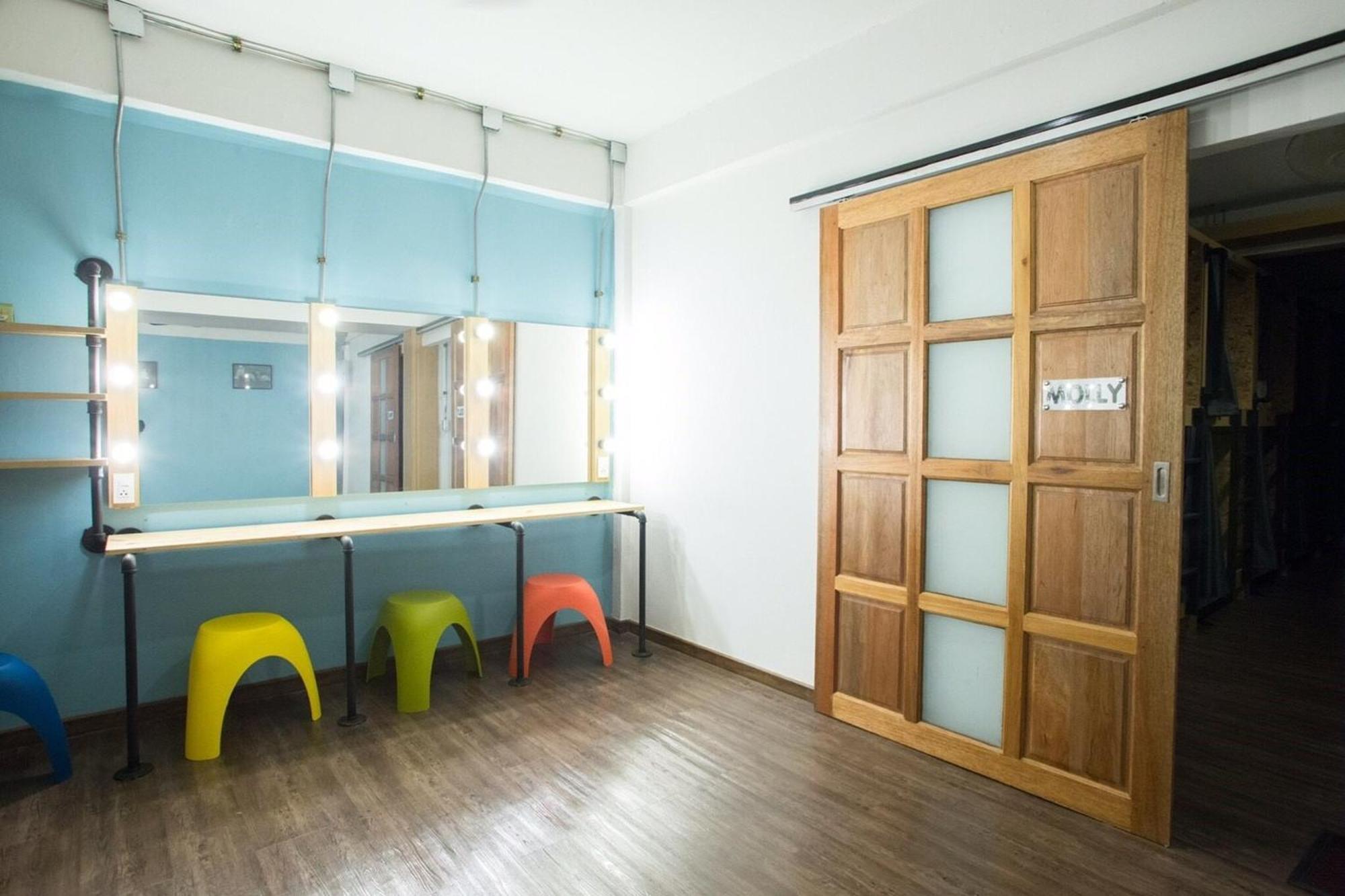 Vestique Hostel Чіангмай Екстер'єр фото